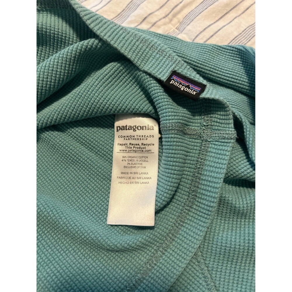 Patagonia Women’s Waffle Henley Long Sleeve Shirt Size Medium - Picture 8 of 8